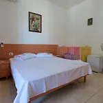 Davids Apartments