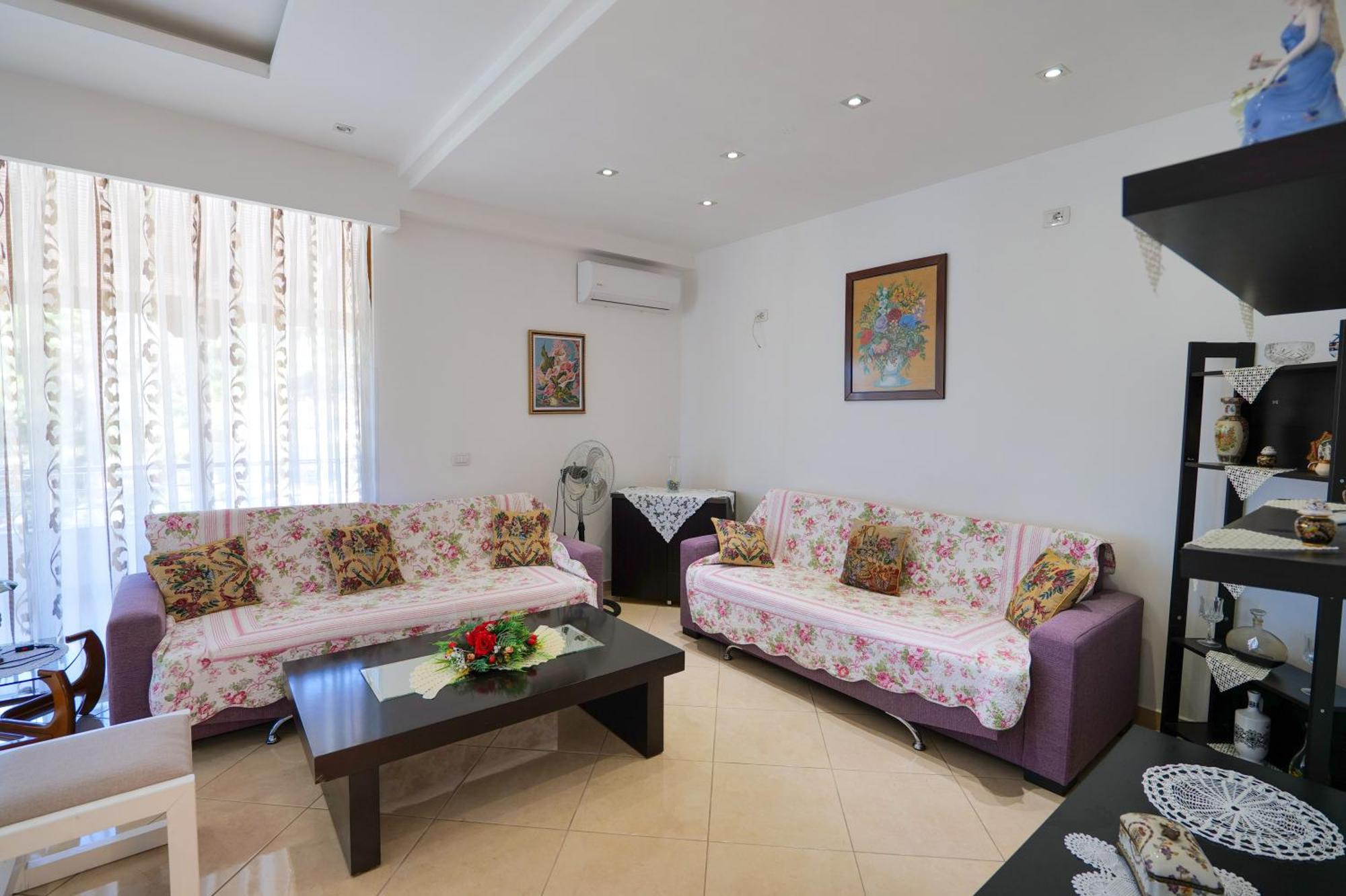 Davids Apartment *