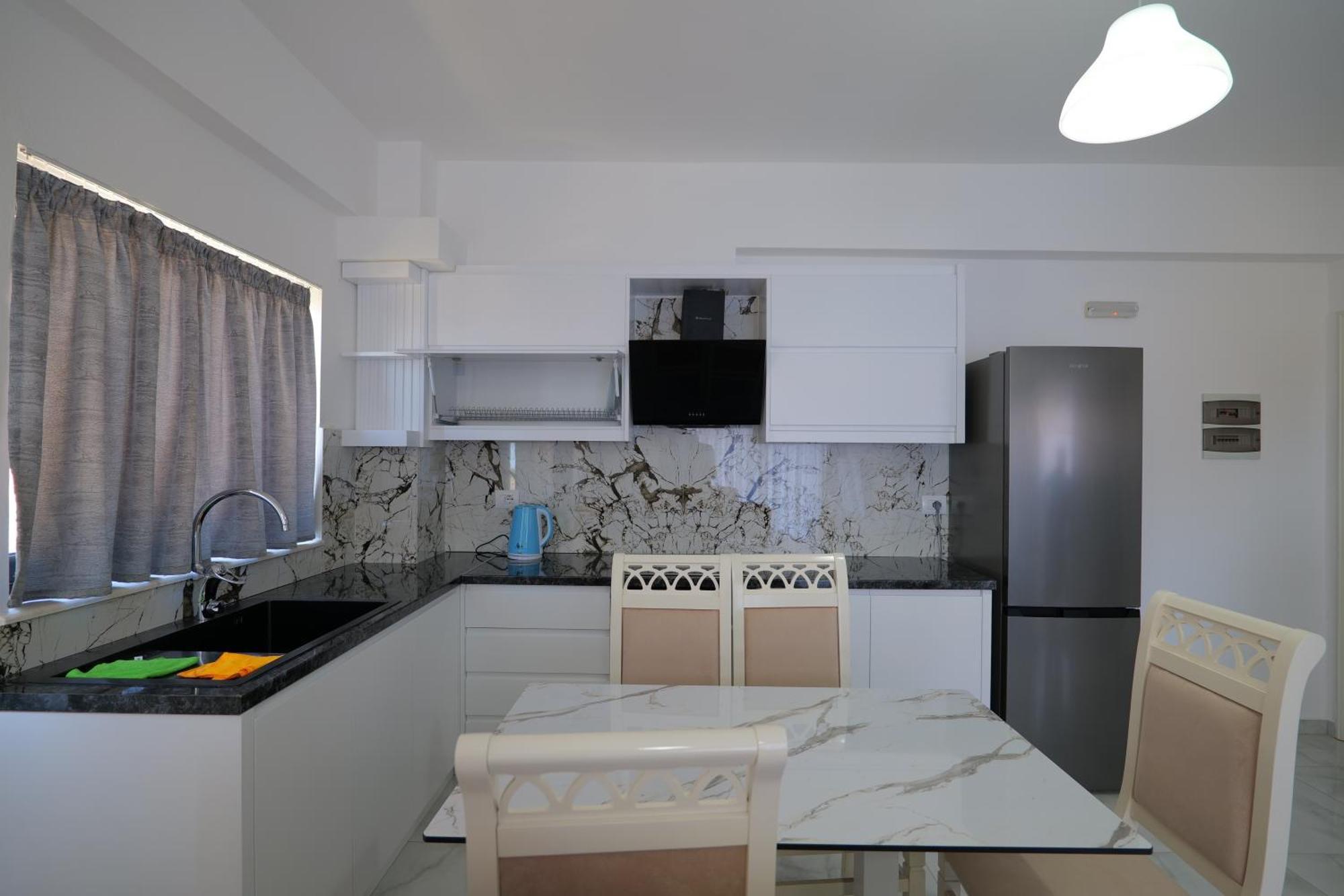 Davids Apartment *