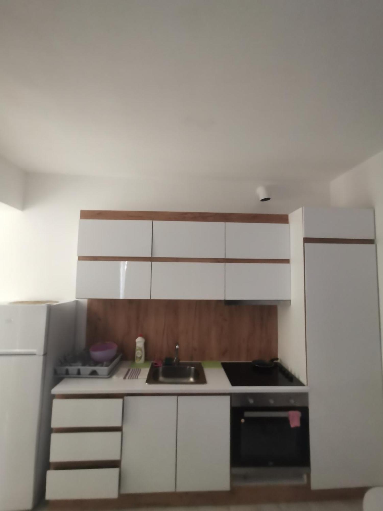 Apartament Davids Saranda
