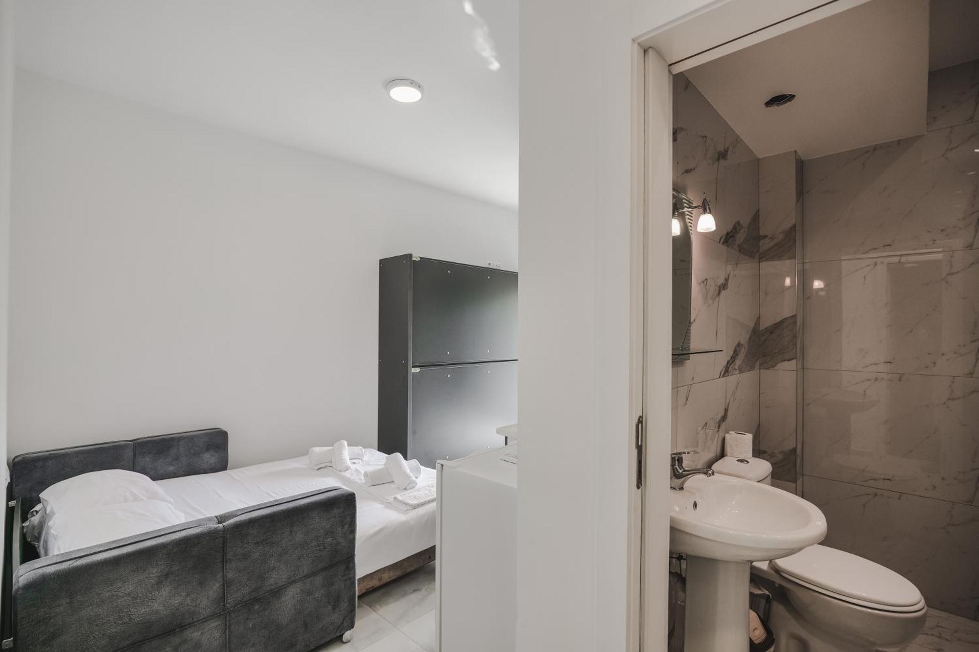 Apartament Davids Saranda