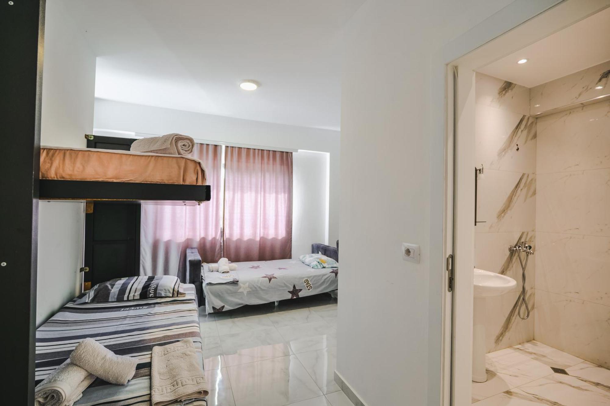 Apartament Davids Saranda